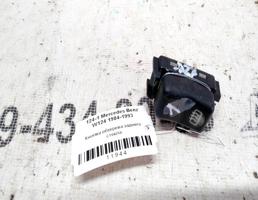 Кнопка обогрева стекла заднего для Mercedes-Benz E-класс W124/S124/C124/A124 (1984—1997)  запчасти бу