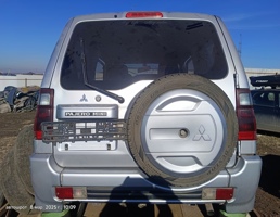 Дверь багажника со стеклом для Mitsubishi Pajero Mini 94-12г  запчасти бу