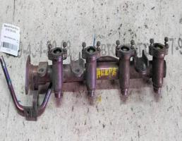 Рампа топливная для Nissan Micra K11 (1992—2002)  запчасти бу