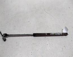 Амортизатор двери багажника для Opel Kadett E (1984—1989)  запчасти бу