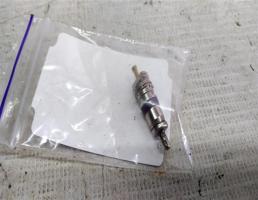 Золотник заправочный для Mercedes-Benz A-класс W168 (1997—2001)  запчасти бу