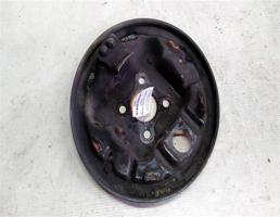 Защита колодок задняя правая для Nissan Almera G15 (2012—2018)  запчасти бу