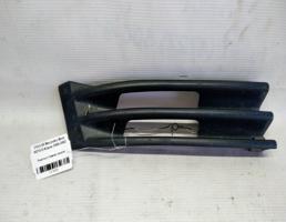 Решетка в бампер правая для Mercedes-Benz E-класс W210/S210 рестайлинг (1999—2003)  запчасти бу