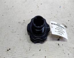 Крышка маслозаливной горловины для Mazda Familia BF (1985—1994)  запчасти бу