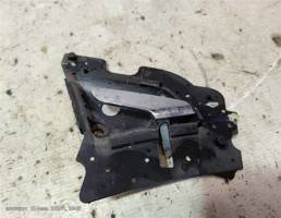 Крючок двери передней правой для Mercedes-Benz E-класс W210/S210 (1995—1999)  запчасти бу