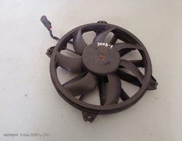 Вентилятор радиатора ДВС для Peugeot 3008 I рестайлинг (2013—2016)  запчасти бу