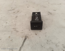 Кнопка кондиционера для Land Rover Defender I рестайлинг (2007—2016)  запчасти бу