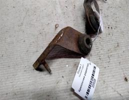 Крепление радиатора для Renault Logan I (2004—2009)  запчасти бу