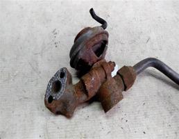 Клапан ЕГР для Nissan Maxima J30 (1988—1994)  запчасти бу