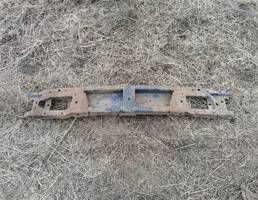 Усилитель бампера переднего для VOLKSWAGEN Golf Mk3 (1991—2000)  запчасти бу