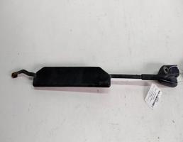 Поводок стеклоочистителя переднего для Audi 100 C3 (1982—1988)  запчасти бу