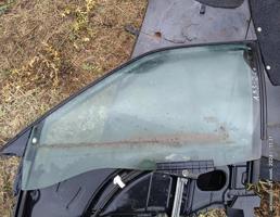 Стекло двери передней левой для Audi 80 B3 (1986—1991)  запчасти бу