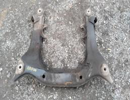 Балка подмоторная для VOLKSWAGEN Passat B5 (1996—2001)  запчасти бу