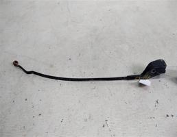 Поводок стеклоочистителя переднего для Audi 100 C3 (1982—1988)  запчасти бу