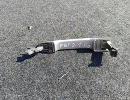 Ручка двери наружная передней правой для Renault Megane II (2002—2006)  запчасти бу