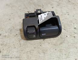 Кнопка открывания багажника эл для Nissan Maxima A33 (1999—2006)  запчасти бу