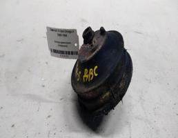 Опора ДВС (подушка) для Opel Omega A (1984—1994)  запчасти бу