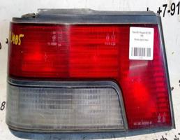 Фонарь задний левый для Peugeot 405 I (1987—2014)  запчасти бу