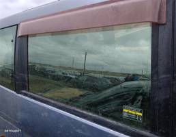 Стекло двери багажника для Nissan Serena C24 (1999—2005)  запчасти бу
