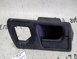 Крючок двери передней правой для BMW 5 серия E34 (1988—1996)  запчасти бу