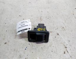 Кнопка ЭСП для Mitsubishi Pajero II (1991—1997)  запчасти бу