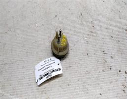 Патрон указателя поворота для Mercedes-Benz W123 W123/V123/C123/S123 (1975—1986)  запчасти бу