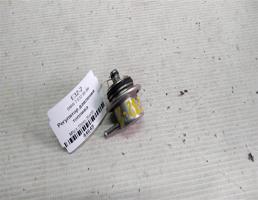 Регулятор давления топлива для BMW 7 серия E32 (1986—1994)  запчасти бу