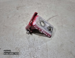 Петля двери передней верхняя правая для Peugeot 3008 I рестайлинг (2013—2016)  запчасти бу