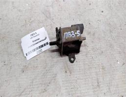 Клапан э/м для VOLKSWAGEN Passat B3 (1988—1993)  запчасти бу