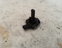 Датчик уровня масла для Audi A4 B6 (2000—2006)  запчасти бу