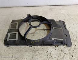 Диффузор вентилятора ДВС для Audi 100 C3 (1982—1988)  запчасти бу