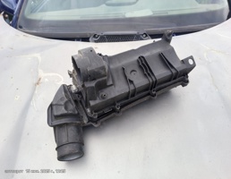 Корпус воздушного фильтра для Peugeot 308 I рестайлинг (2011—2015)  запчасти бу