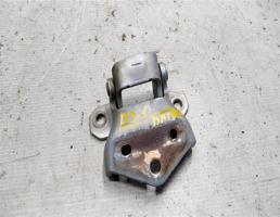 Петля двери багажника для Mitsubishi Pajero III (1999—2003)  запчасти бу