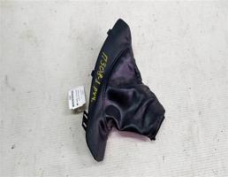 Кожух рычага стояночного тормоза для Peugeot 308 I рестайлинг (2011—2015)  запчасти бу