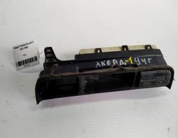 Часы для Honda Accord V 93-96г  запчасти бу
