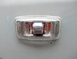 Повторитель на крыло белый для Nissan Almera G15 (2012—2018)  запчасти бу