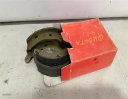 Колодки тормозные задние барабанные км-т для Ford Fiesta Mk4 (1995—1999)  запчасти бу