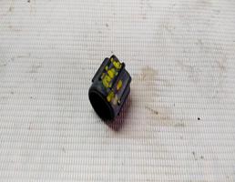 Колпачок золотника кондиционера для Mercedes-Benz S-класс W140 (1991—1998)  запчасти бу