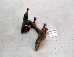 Скоба суппорта заднего для VOLKSWAGEN Passat B3 (1988—1993)  запчасти бу