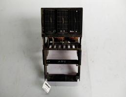 Рамка магнитолы для Audi 80 B4 (1991—1996)  запчасти бу