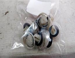 Пистон обшивки для Nissan Almera G15 (2012—2018)  запчасти бу