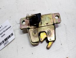 Замок двери багажника правой для Chery Amulet (A15) A15 (2003—2010)  запчасти бу
