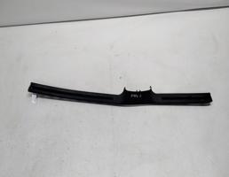 Накладка на порог внутренний правый для Audi 100 C4 91-94г  запчасти бу