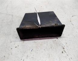 Карман консоли центральной для Mitsubishi Pajero II (1991—1997)  запчасти бу