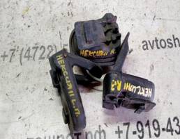 Крючок двери левой для Daewoo Nexia I (1995—2008)  запчасти бу