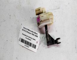 Вакуумный привод замка багажника для Mercedes-Benz E-класс W210/S210 (1995—1999)  запчасти бу