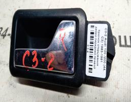 Крючок двери передней правой для Audi 100 C3 (1982—1988)  запчасти бу