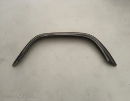 Накладка на крыло заднее правое для Land Rover Defender I рестайлинг (2007—2016)  запчасти бу