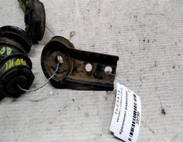 Крепление радиатора для Mitsubishi Galant VI (1987—1992)  запчасти бу