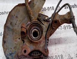 Кулак поворотный передний левый для VOLKSWAGEN Passat B3 (1988—1993)  запчасти бу